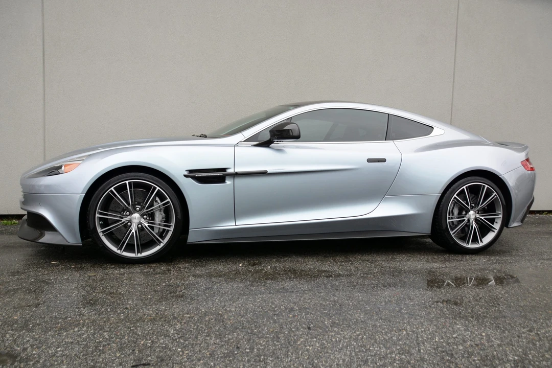 2014 Aston Martin Vanquish 2nd Gen - Image 6 of 31