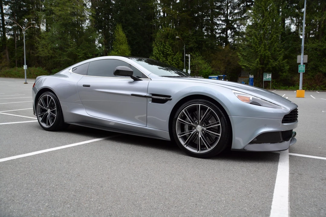 2014 Aston Martin Vanquish 2nd Gen - Image 21 of 31