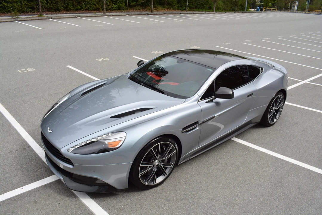 2014 Aston Martin Vanquish 2nd Gen - Image 2 of 31