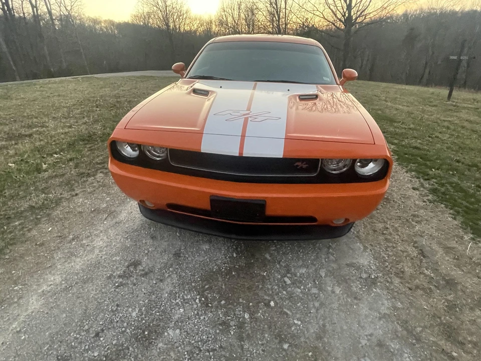 2014 Dodge Challenger 3rd Gen - Image 5 of 31