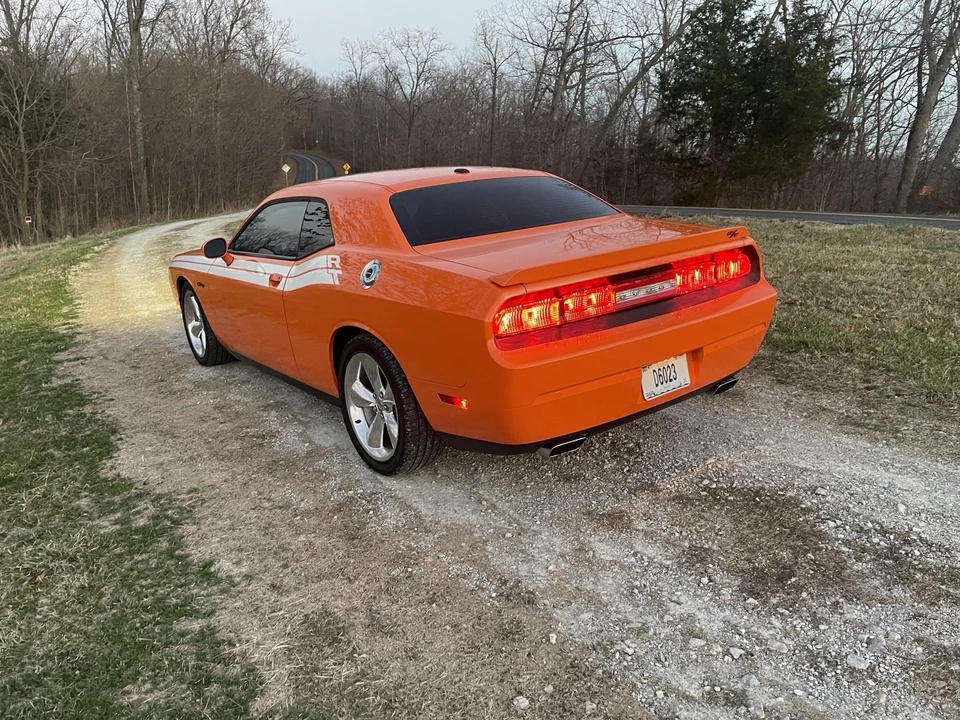 2014 Dodge Challenger 3rd Gen - Image 21 of 31