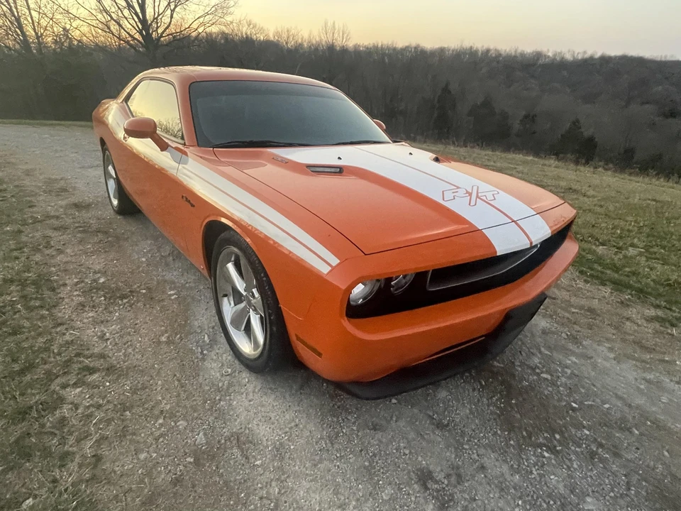 2014 Dodge Challenger 3rd Gen - Image 9 of 31