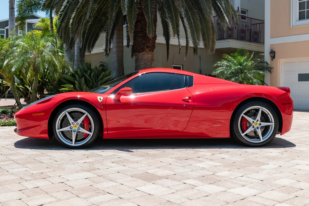 2014 Ferrari 458 Spider - Image 11 of 31