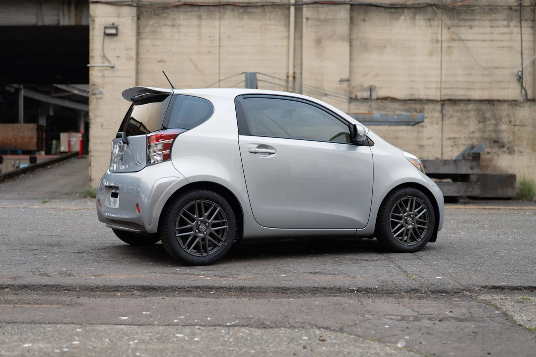 2014 Scion iQ - Image 28 of 31