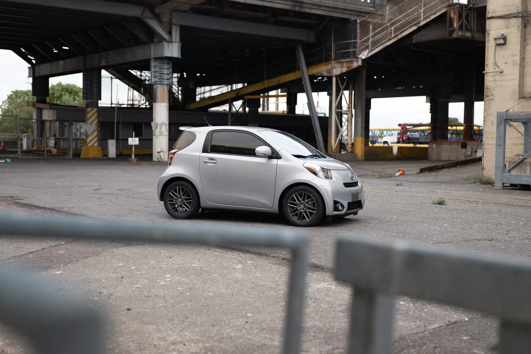 2014 Scion iQ - Image 23 of 31