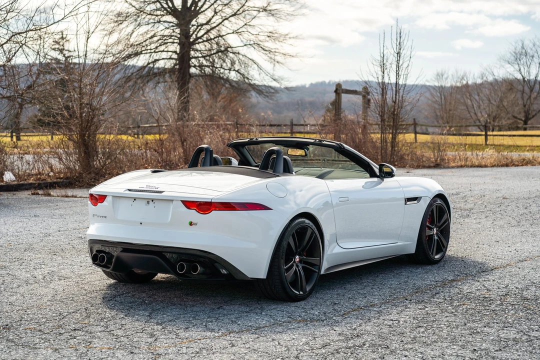 2015 Jaguar F-Type 1st Gen - Image 20 of 31