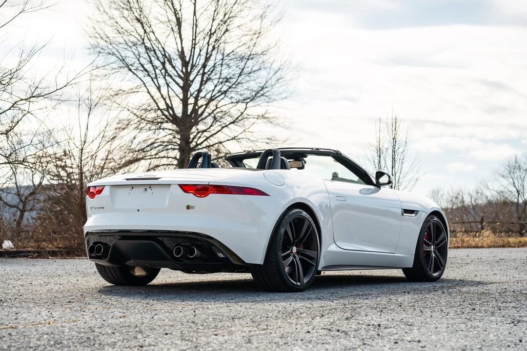 2015 Jaguar F-Type 1st Gen - Image 19 of 31