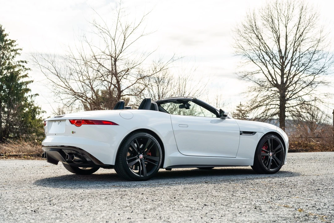 2015 Jaguar F-Type 1st Gen - Image 17 of 31
