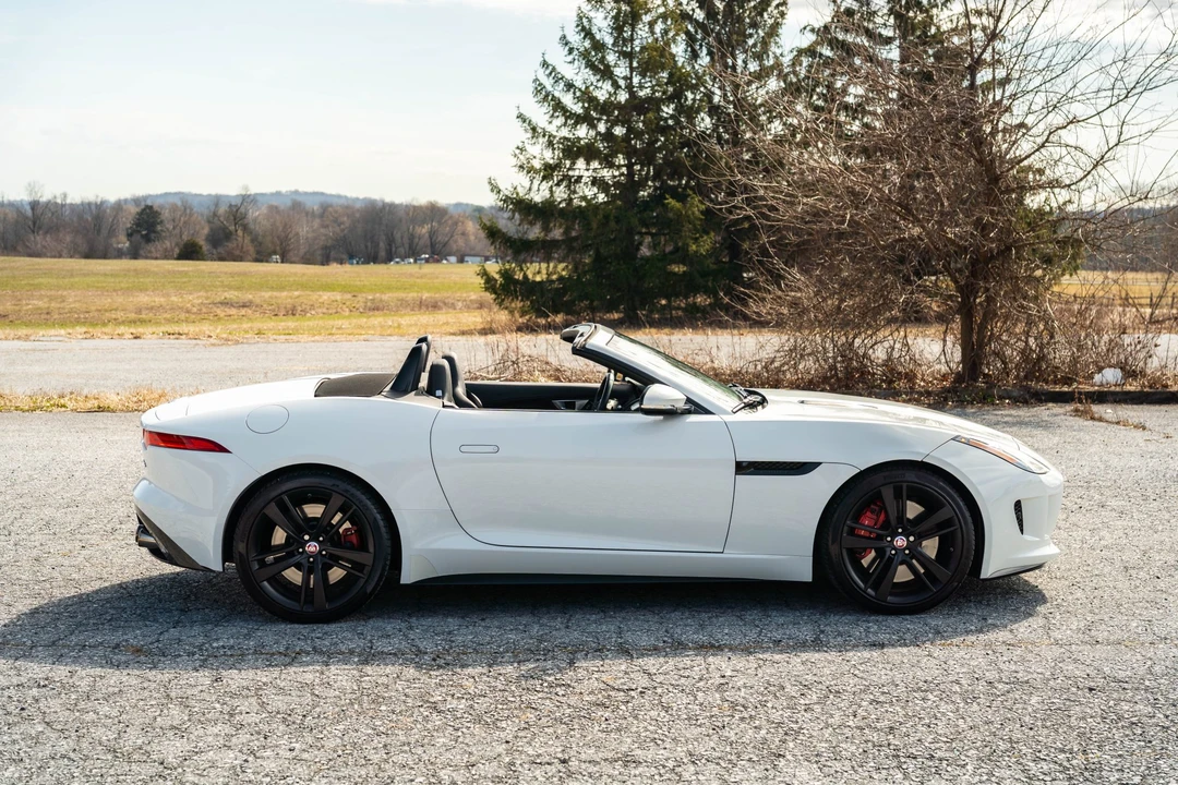 2015 Jaguar F-Type 1st Gen - Image 14 of 31
