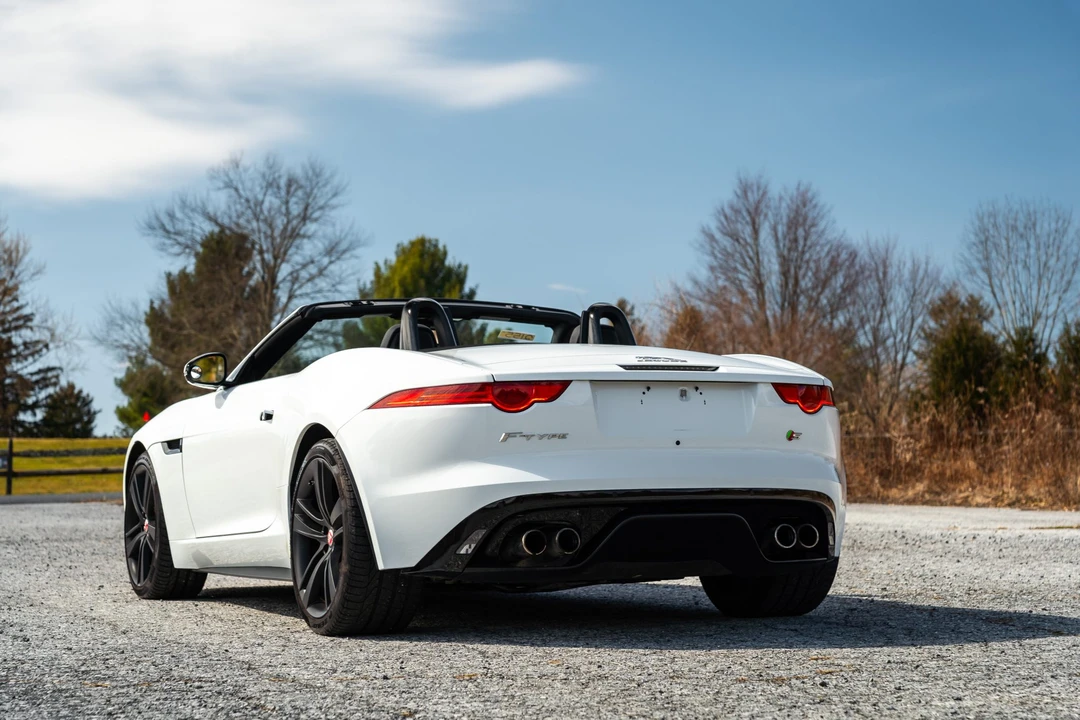 2015 Jaguar F-Type 1st Gen - Image 29 of 31