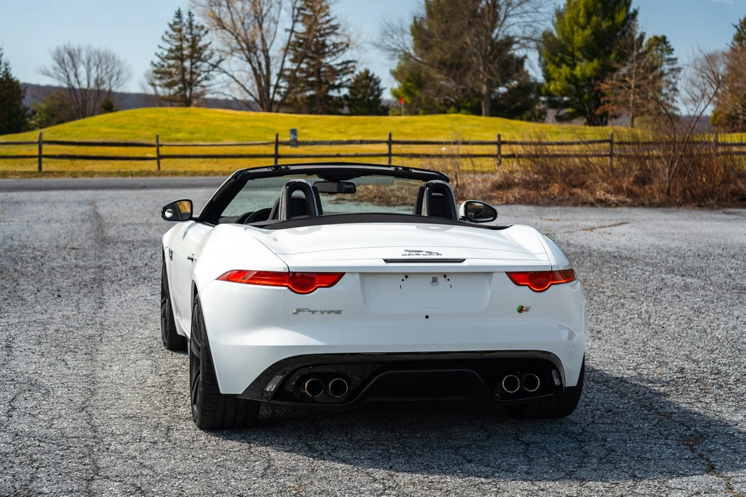 2015 Jaguar F-Type 1st Gen - Image 28 of 31