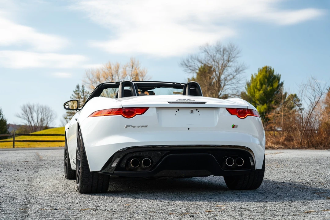 2015 Jaguar F-Type 1st Gen - Image 27 of 31
