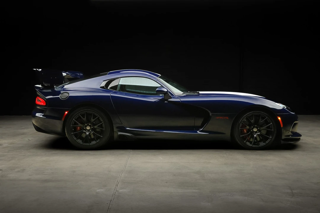 2016 Dodge Viper ACR 5th Gen - Image 27 of 31