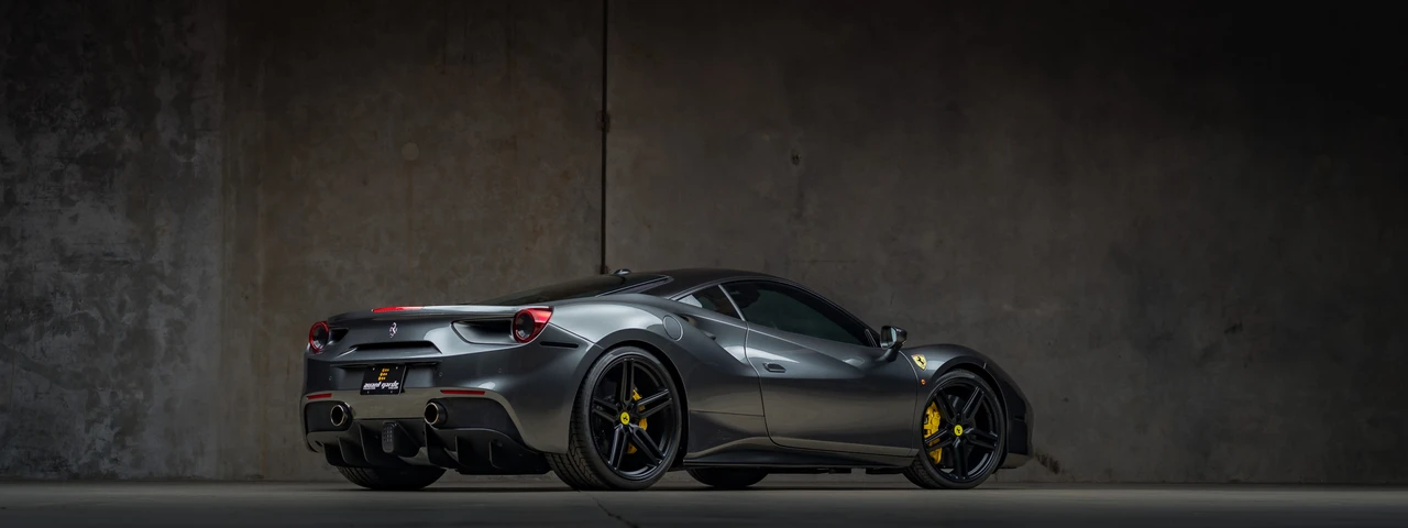 2016 Ferrari 488 GTB - Image 18 of 31