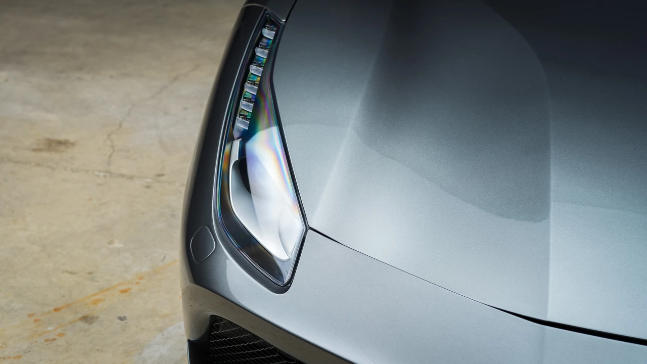2016 Ferrari 488 GTB - Image 28 of 31