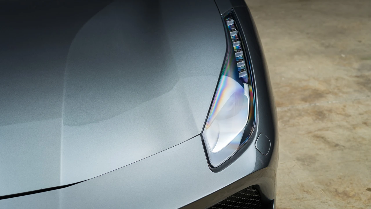2016 Ferrari 488 GTB - Image 31 of 31
