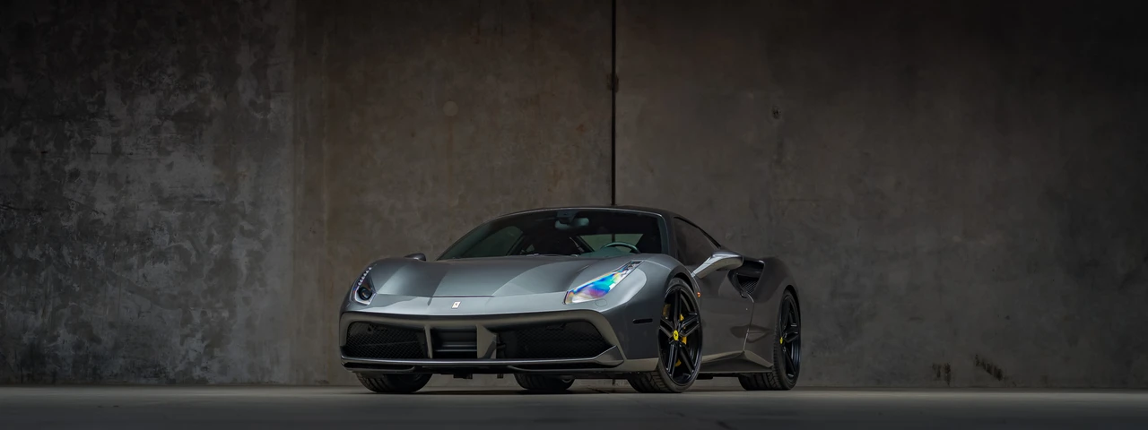 2016 Ferrari 488 GTB - Image 2 of 31