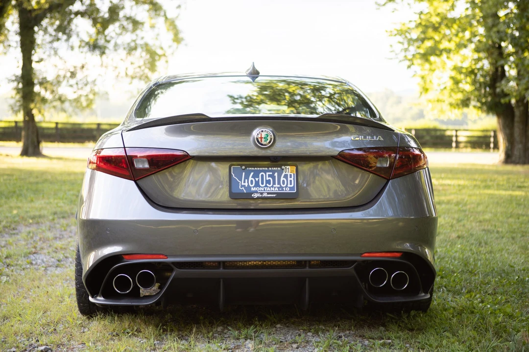 2017 Alfa Romeo Giulia Quadrifoglio - Image 8 of 31