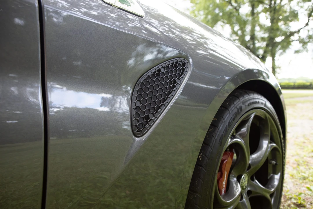 2017 Alfa Romeo Giulia Quadrifoglio - Image 24 of 31