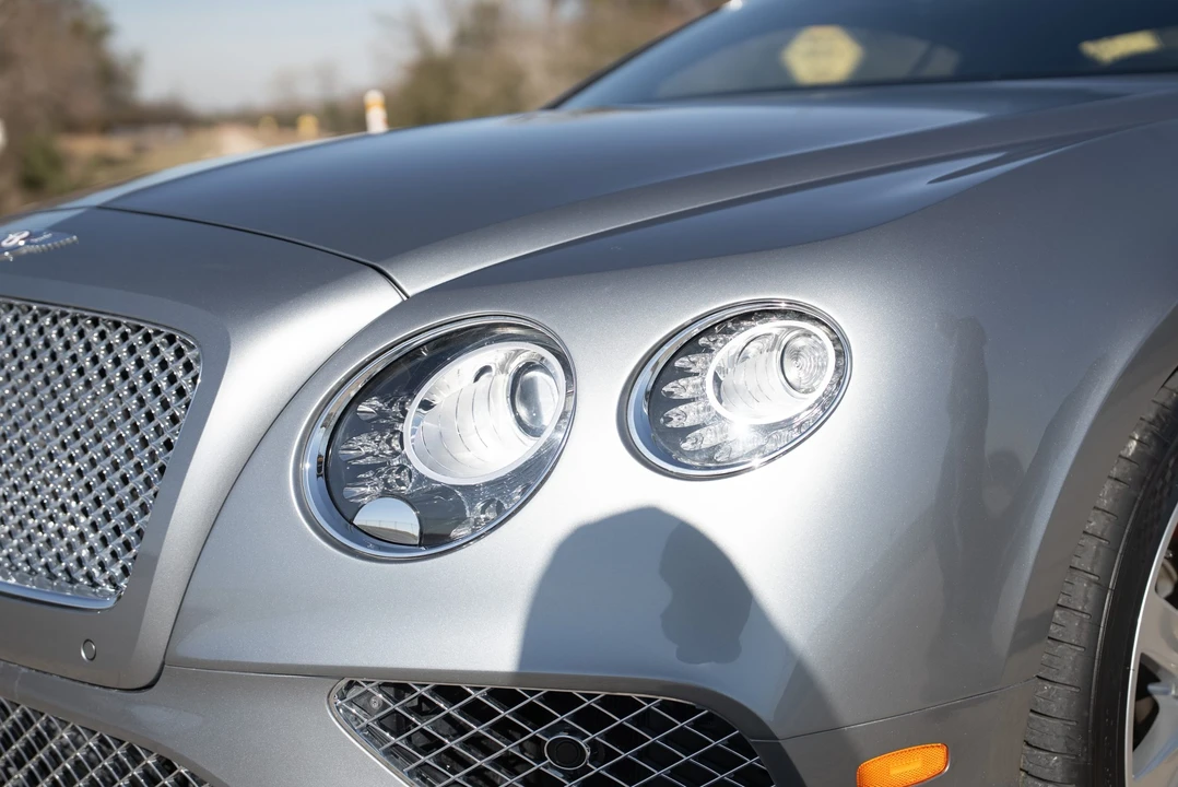 2017 Bentley Continental GT V8 2nd Gen - Image 25 of 31