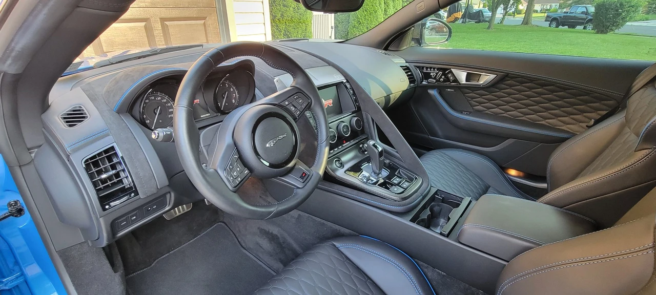 2017 Jaguar F-Type SVR 1st Gen - Image 29 of 31