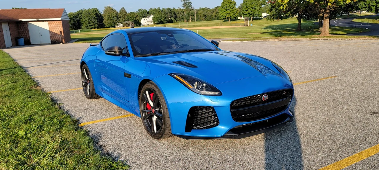 2017 Jaguar F-Type SVR 1st Gen - Image 9 of 31