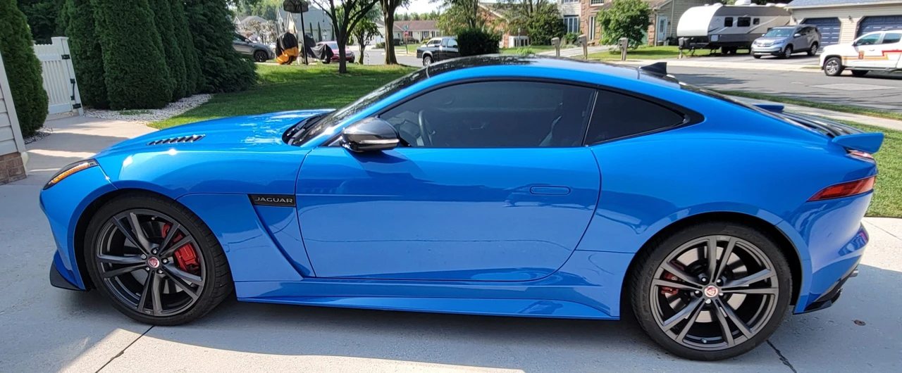 2017 Jaguar F-Type SVR 1st Gen - Image 4 of 31