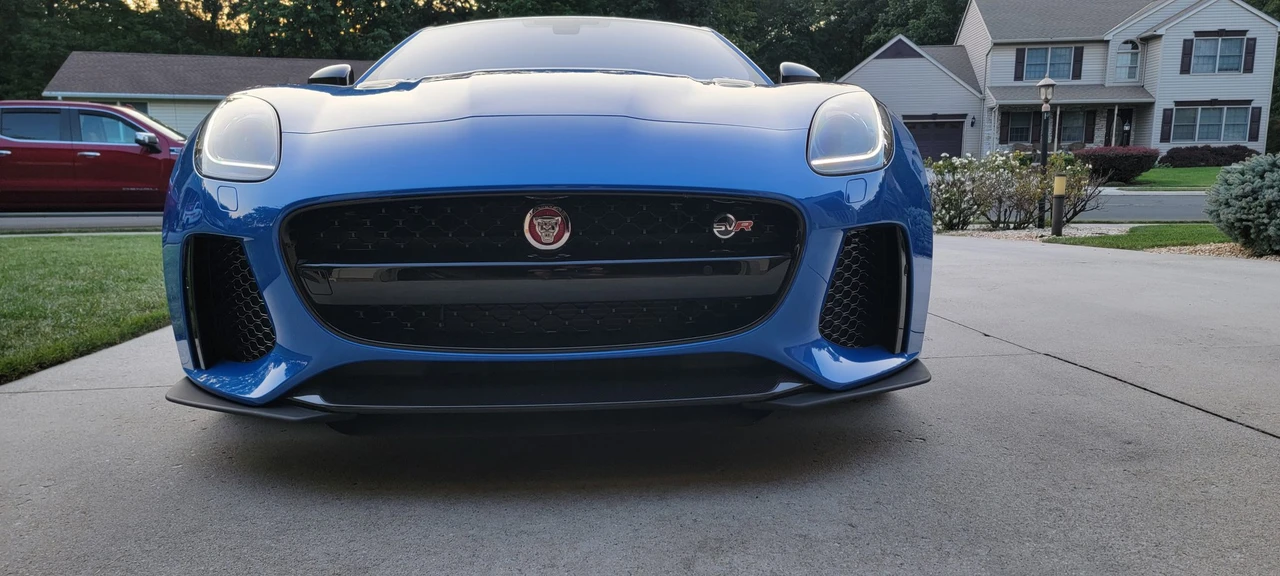 2017 Jaguar F-Type SVR 1st Gen - Image 13 of 31