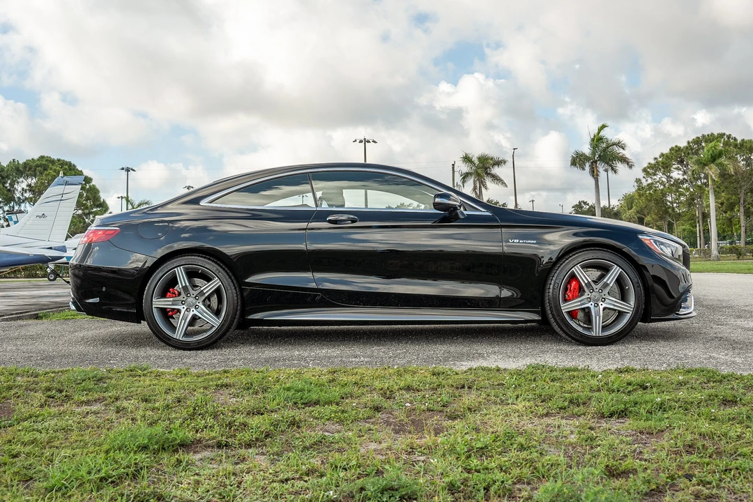 2017 Mercedes-Benz C217/A217 S 63 & S 65 AMG Coupe & Convertible - Image 6 of 31