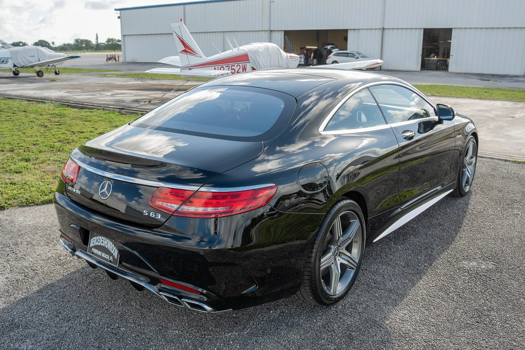 2017 Mercedes-Benz C217/A217 S 63 & S 65 AMG Coupe & Convertible - Image 8 of 31