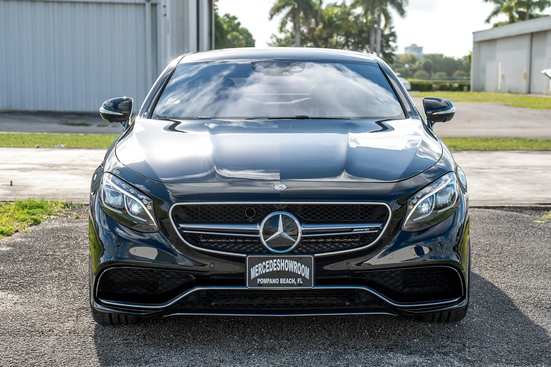 2017 Mercedes-Benz C217/A217 S 63 & S 65 AMG Coupe & Convertible - Image 4 of 31