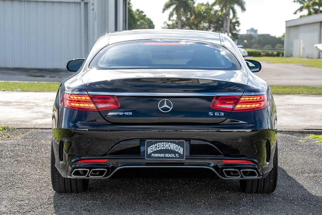 2017 Mercedes-Benz C217/A217 S 63 & S 65 AMG Coupe & Convertible - Image 10 of 31