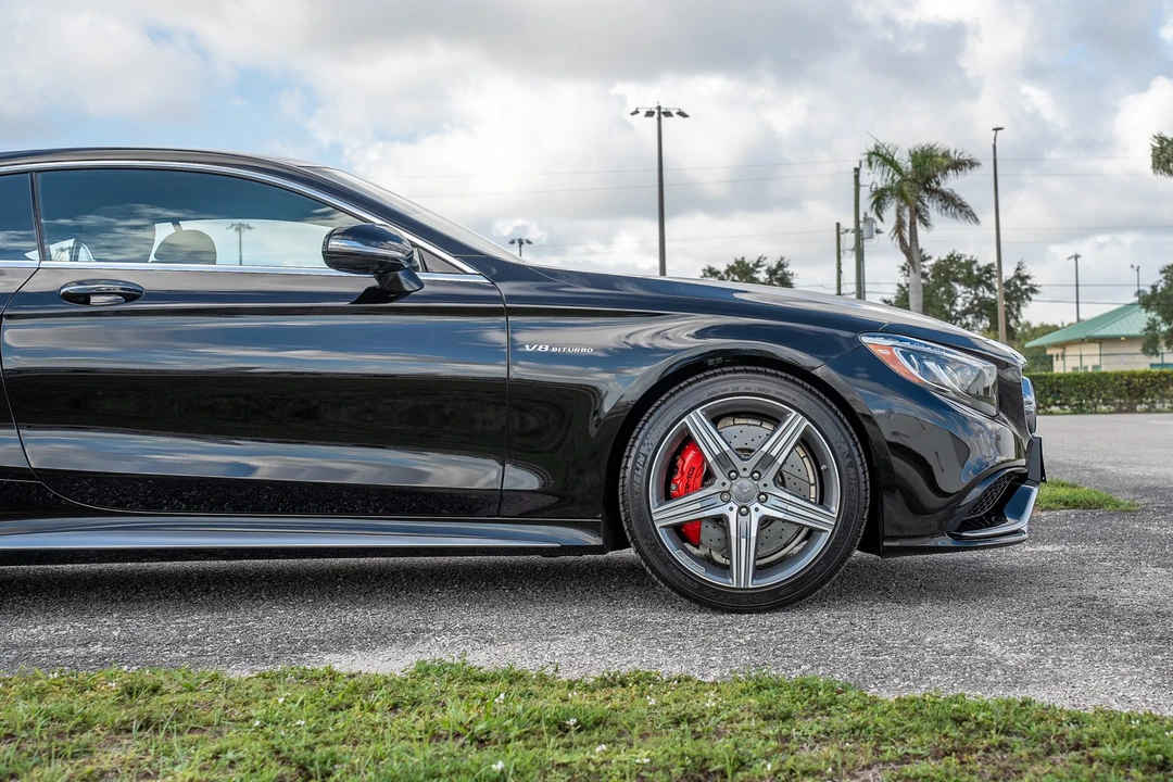 2017 Mercedes-Benz C217/A217 S 63 & S 65 AMG Coupe & Convertible - Image 18 of 31