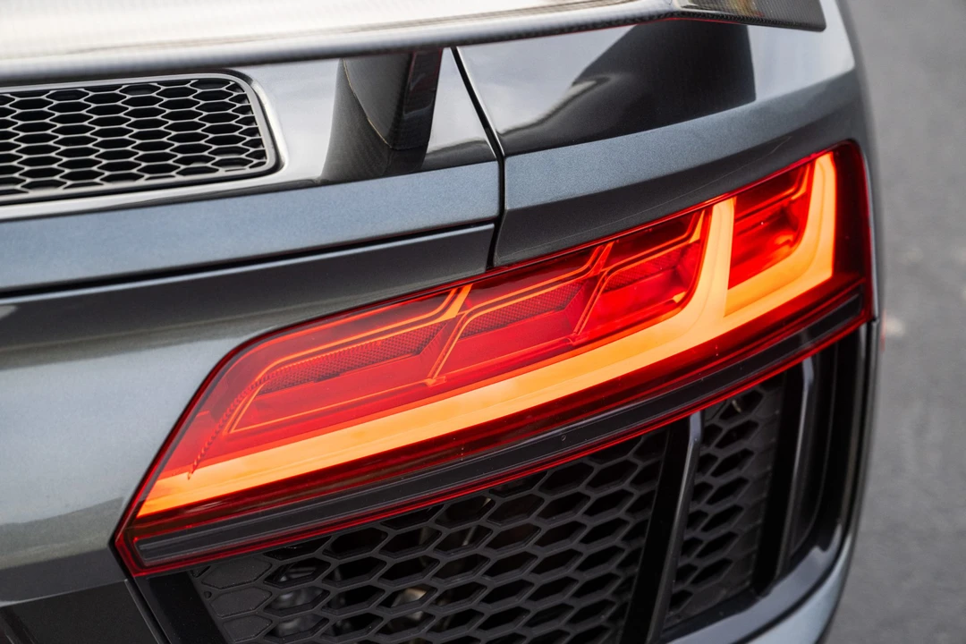 2018 Audi 4S R8 - Image 19 of 31