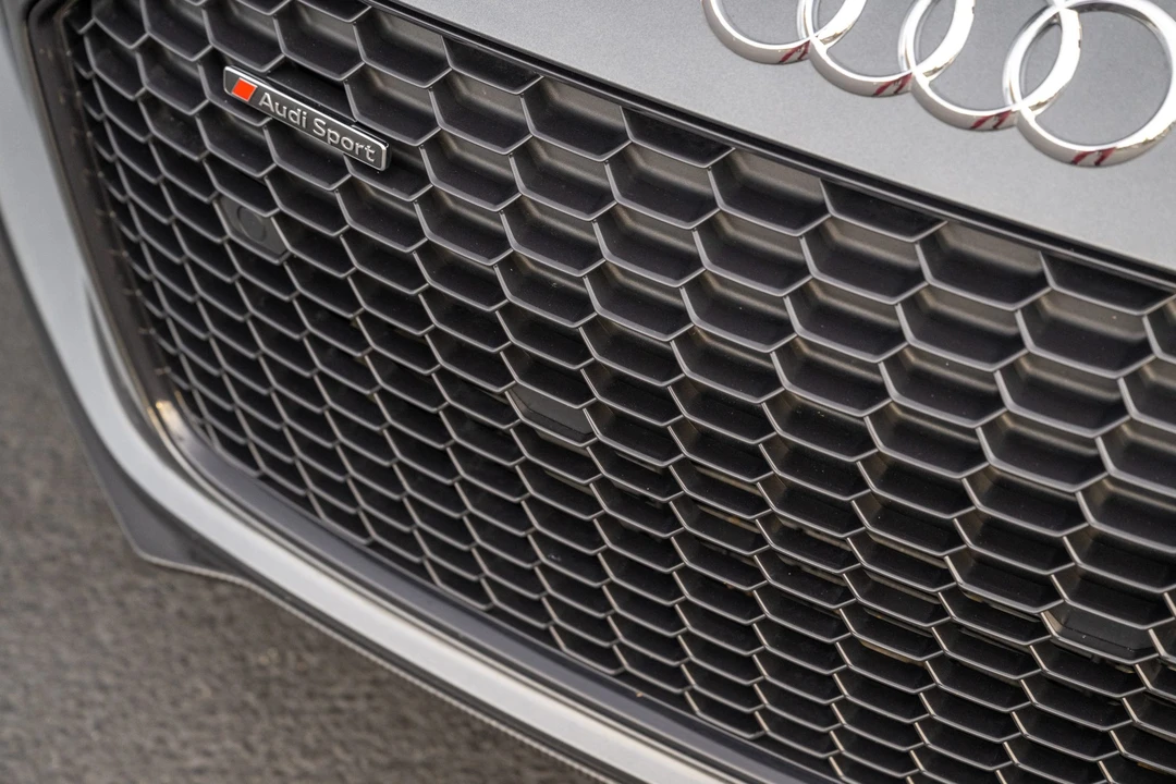 2018 Audi 4S R8 - Image 28 of 31