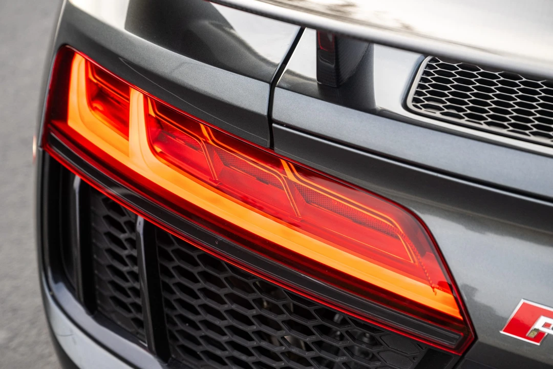 2018 Audi 4S R8 - Image 18 of 31
