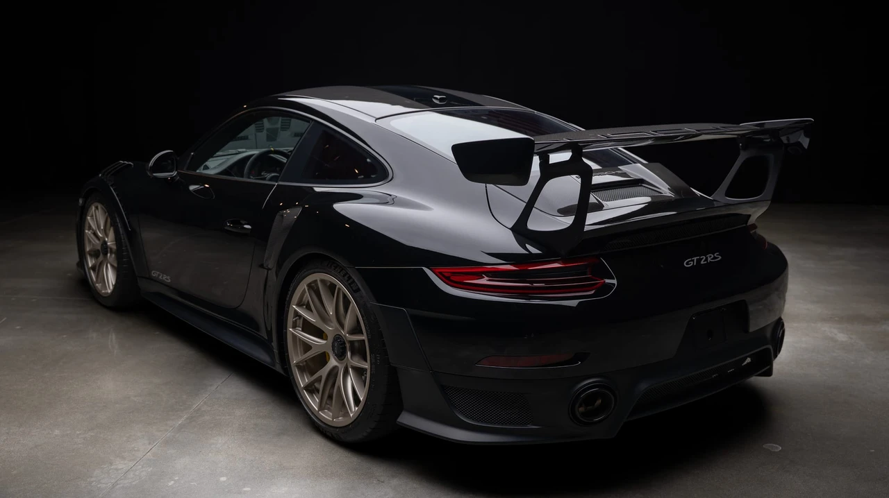 2018 Porsche 991 GT2 RS - Image 31 of 31