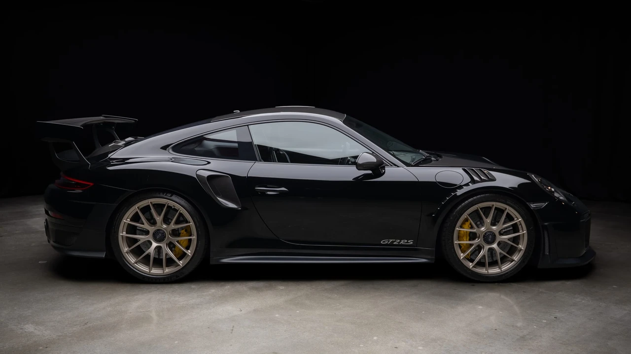 2018 Porsche 991 GT2 RS - Image 19 of 31