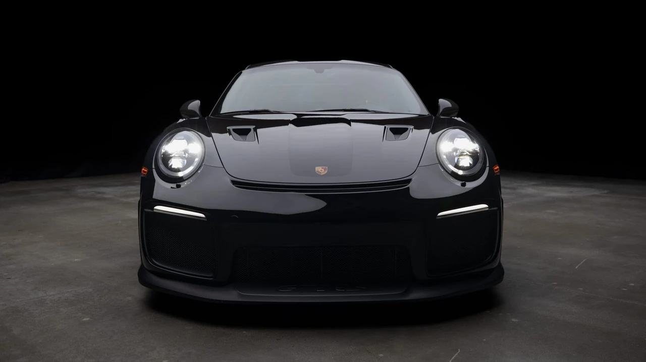 2018 Porsche 991 GT2 RS - Image 13 of 31