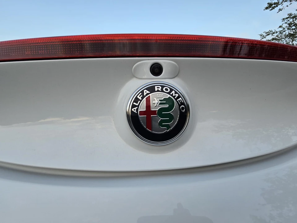2020 Alfa Romeo 4C Spider - Image 31 of 31