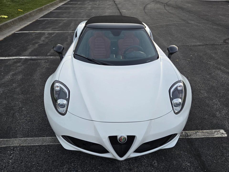 2020 Alfa Romeo 4C Spider - Image 14 of 31