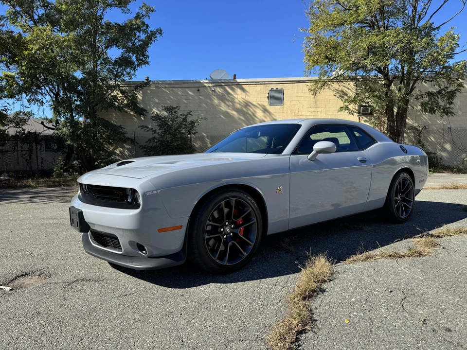 2021 Dodge Challenger SRT8 & 392 3rd Gen - Image 25 of 31