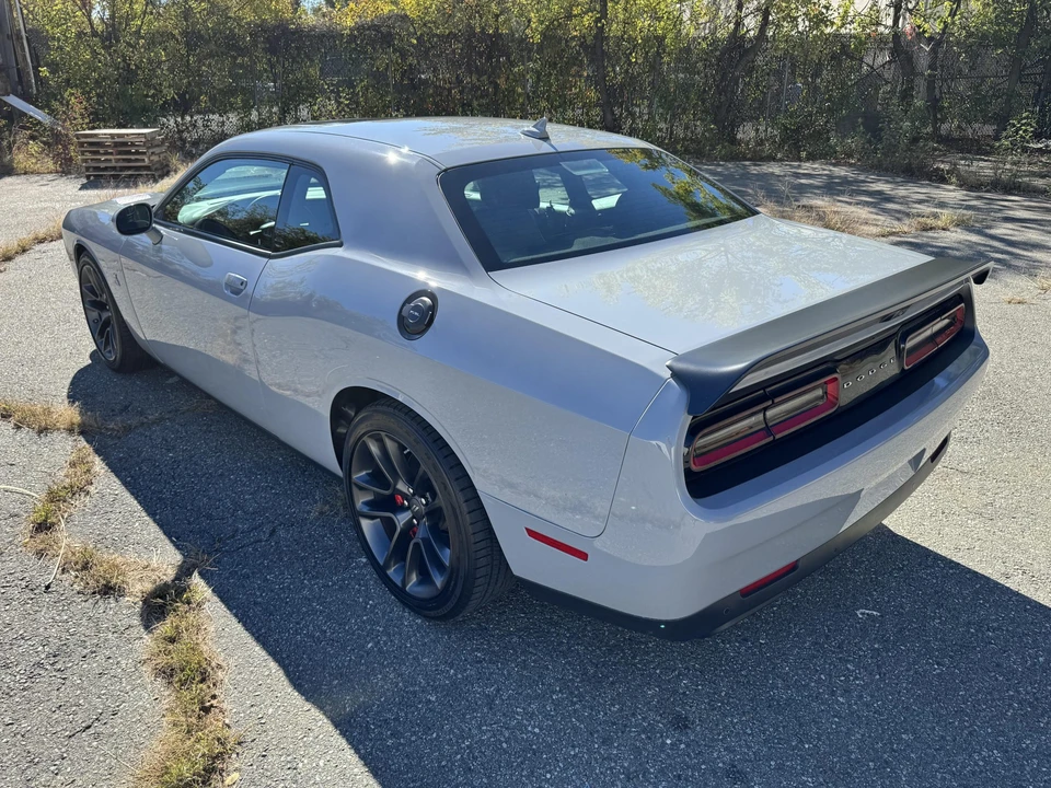 2021 Dodge Challenger SRT8 & 392 3rd Gen - Image 19 of 31