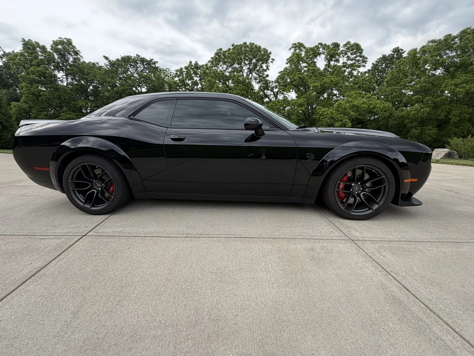 2023 Dodge Challenger SRT Hellcat 3rd Gen - Image 21 of 31