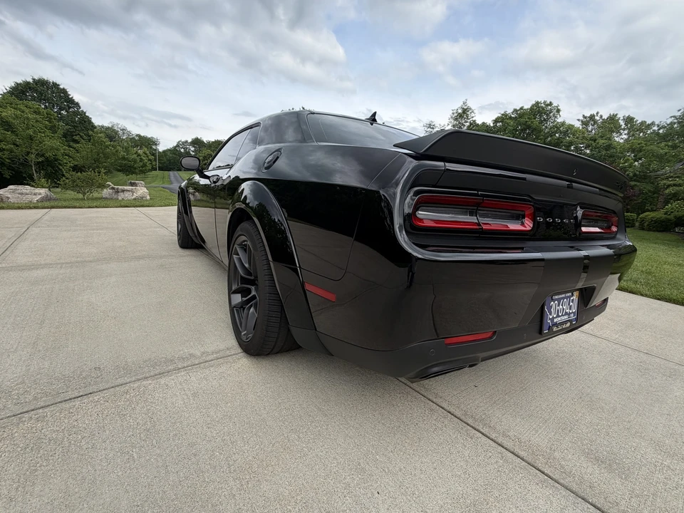 2023 Dodge Challenger SRT Hellcat 3rd Gen - Image 14 of 31