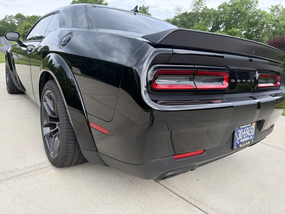 2023 Dodge Challenger SRT Hellcat 3rd Gen - Image 15 of 31