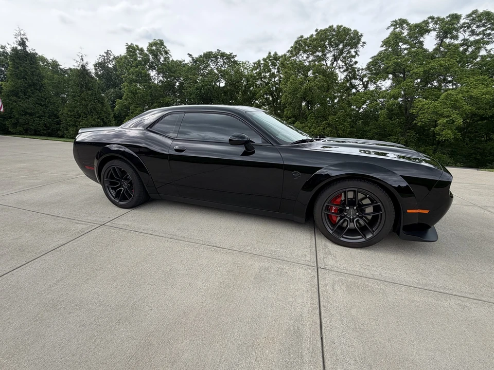 2023 Dodge Challenger SRT Hellcat 3rd Gen - Image 22 of 31