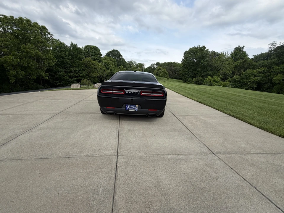 2023 Dodge Challenger SRT Hellcat 3rd Gen - Image 16 of 31