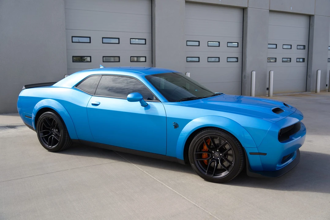 2023 Dodge Challenger SRT Hellcat 3rd Gen - Image 14 of 31