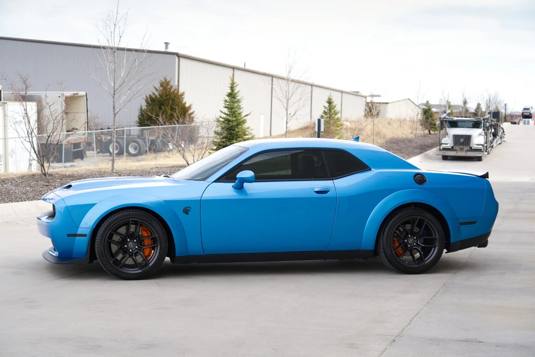 2023 Dodge Challenger SRT Hellcat 3rd Gen - Image 8 of 31
